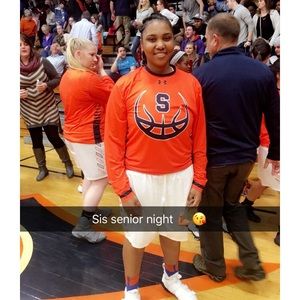 Meet your Posher, Tecora